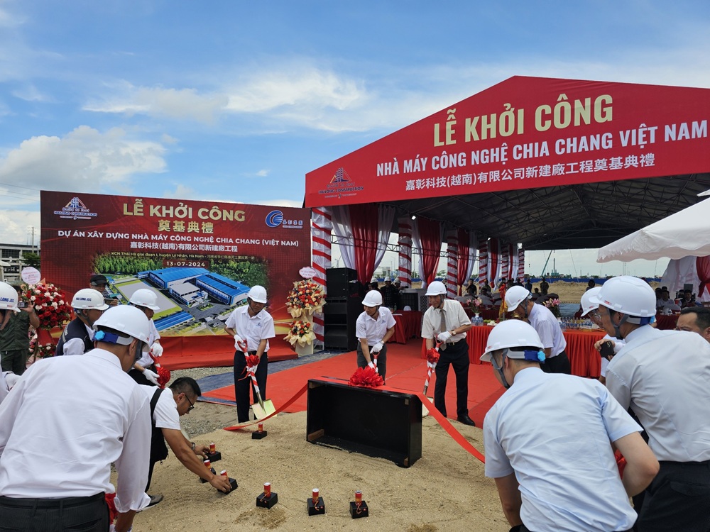 Groundbreaking ceremony for the construction of Chia Chang Vietnam technology factory - phase 1. Photo: Thanh Son