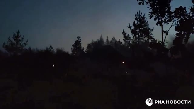 世界 - ロシアのソルンツェペク火炎放射器システムがその威力を披露し、ウクライナの兵器を次々と破壊した