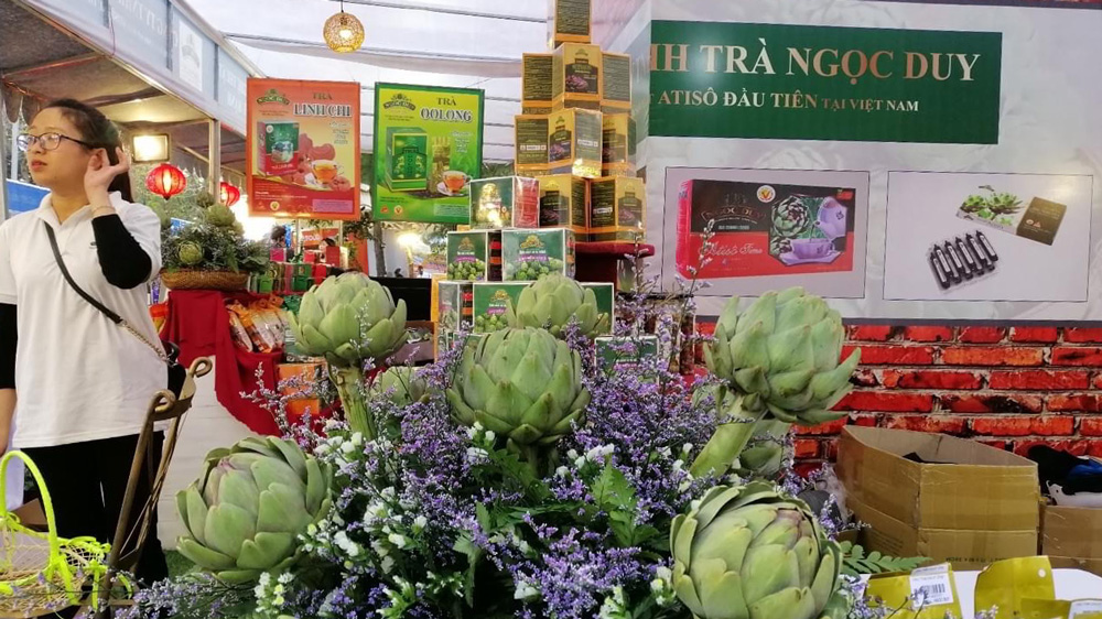 Dalat Artichoke est célèbre pour son thé et ses produits culinaires.