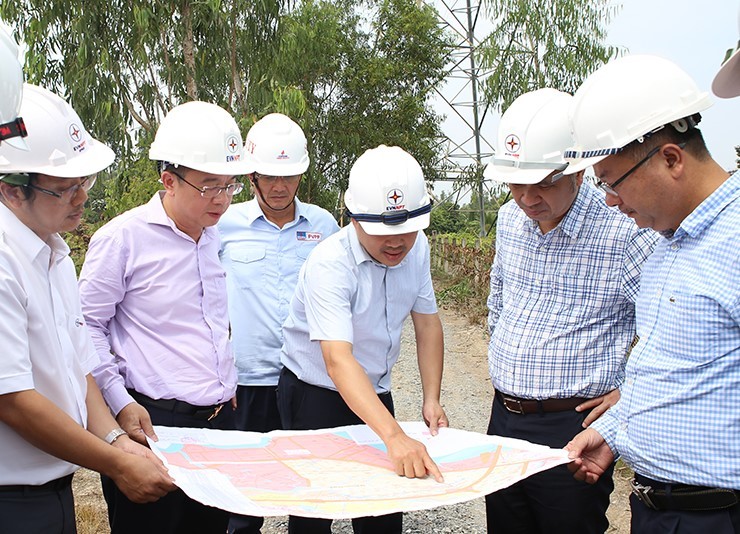 A la espera de que la provincia y el distrito tomen la iniciativa para liberar la capacidad de las centrales térmicas Nhon Trach 3 y 4