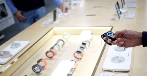 تطورات حول حظر بيع Apple Watch في الولايات المتحدة