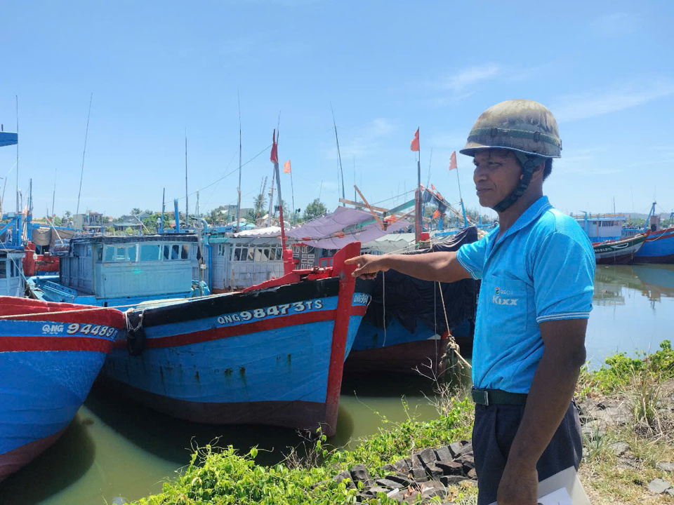 Mr. Do Van Hien is one of the households with shrimp ponds that are being recovered to implement the project.