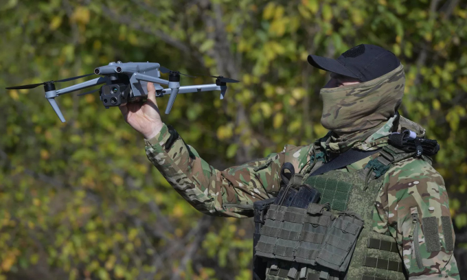 Russian soldiers deploy UAVs in Ukraine in this photo posted on October 24. Photo: RIA Novosti