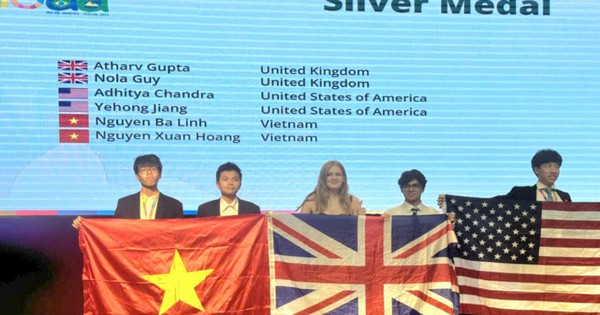 Des étudiants de Hanoi ont remporté des médailles aux Olympiades internationales de physique et d'astronomie