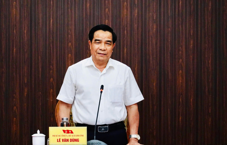 Le président du Comité populaire provincial de Quang Nam, Le Van Dung, a demandé de lever d'urgence les difficultés rencontrées par les entreprises.