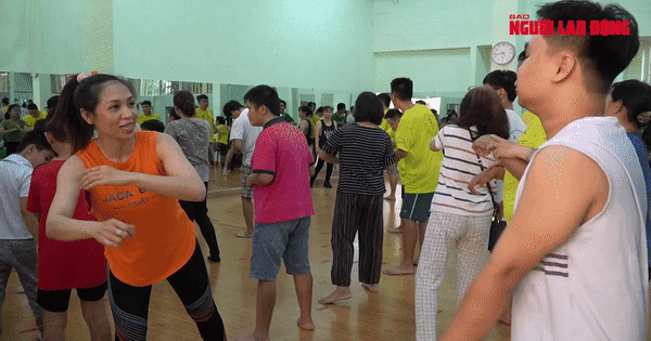 Video: Lớp học nhảy Aerobic dành cho trẻ tự kỷ