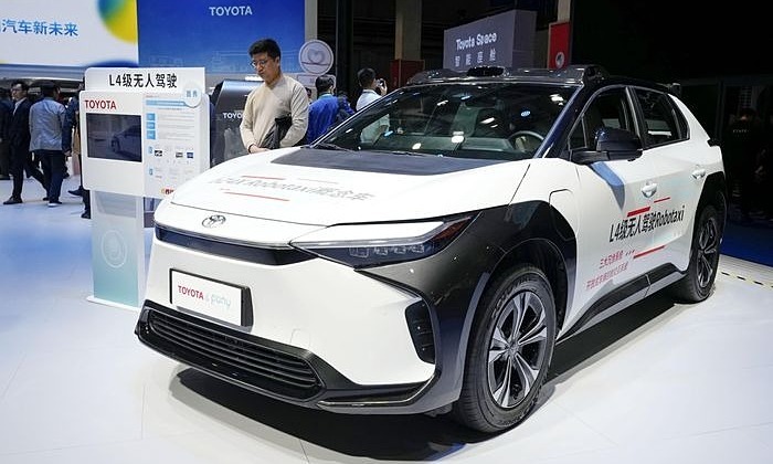 Las empresas automovilísticas japonesas se enfrentan al problema de quedarse o salir de China