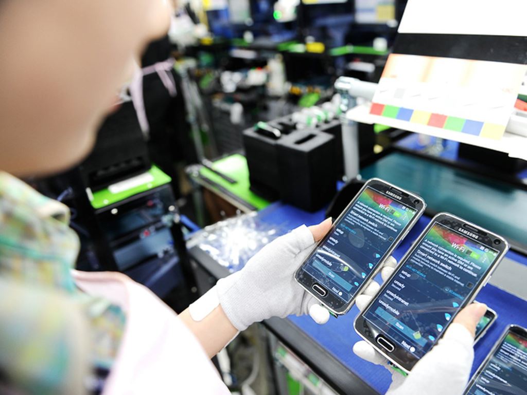 Export of phones of all kinds and components in August 2023 earned more than 5.1 billion USD