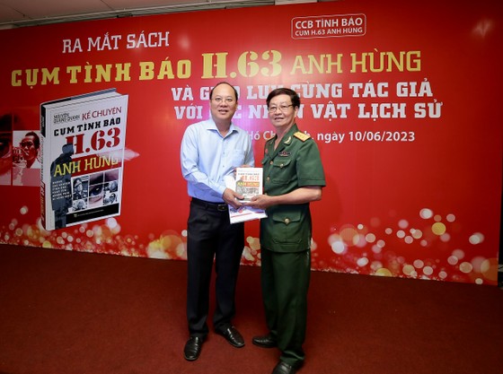 Ra mắt sách về Cụm Tình báo H.63 anh hùng  ảnh 5