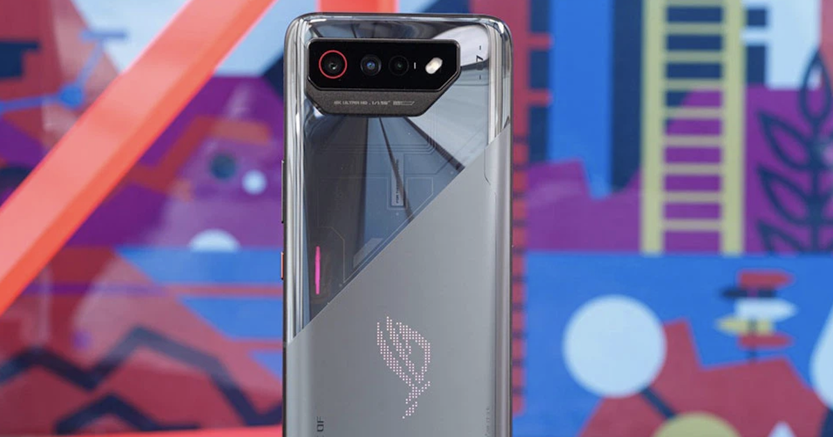 Asus ROG Phone 7 chính thức được mở bán sớm tại FPT Shop