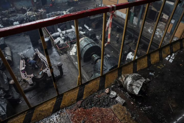 The power plant struggled to maintain operations despite heavy damage after Russian attacks. (Photo: Reuters)