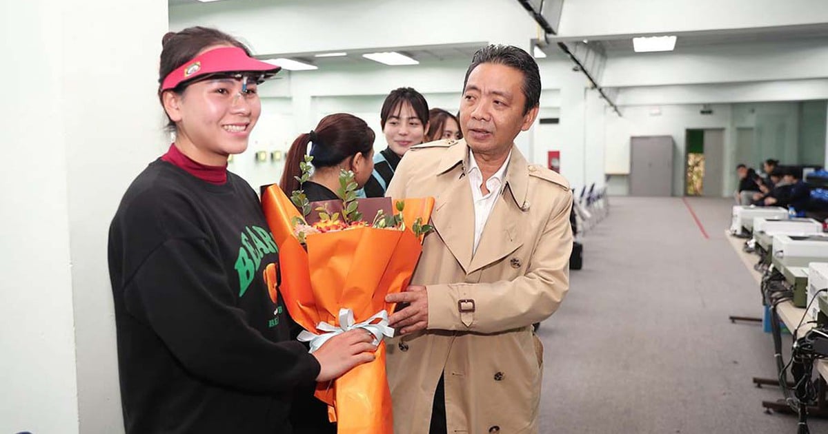 El título de atleta destacada motiva a la tiradora Trinh Thu Vinh