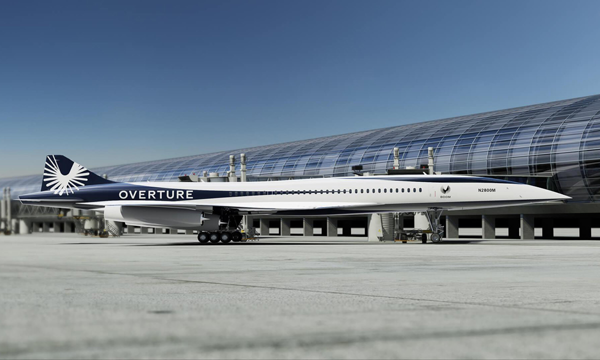 Supersonic passenger plane with speed of 2,100 km/h