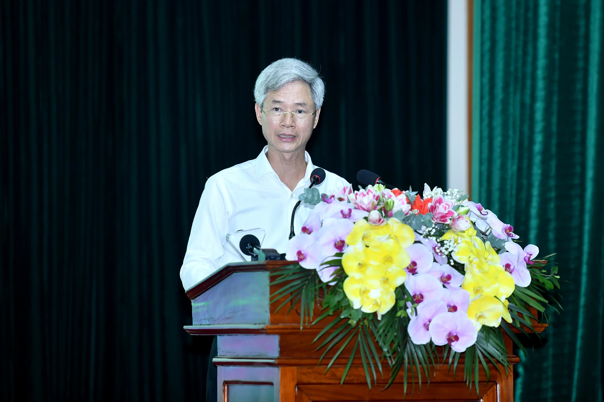 [Photo] General Secretary To Lam meets voters in Hung Yen province photo 6