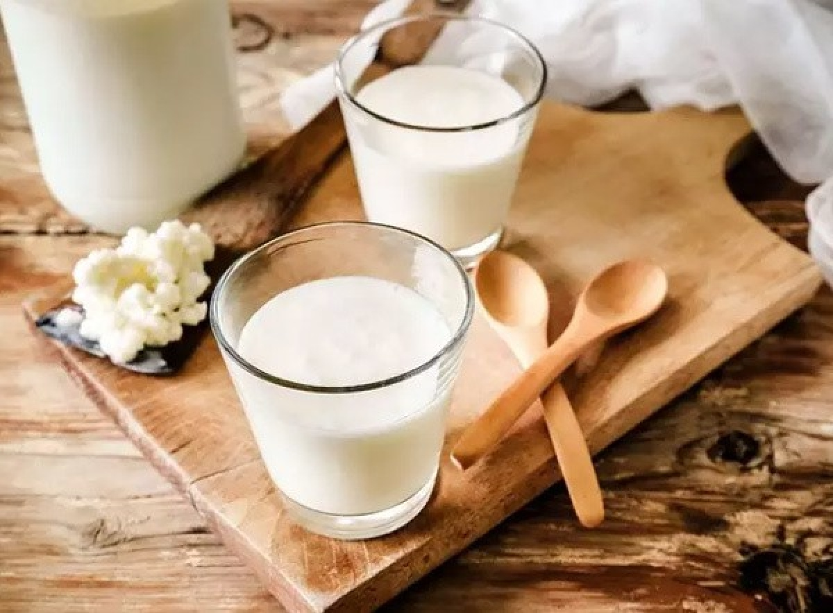 Menschen, die morgens keine Milch trinken sollten, um eine Vergiftung zu vermeiden