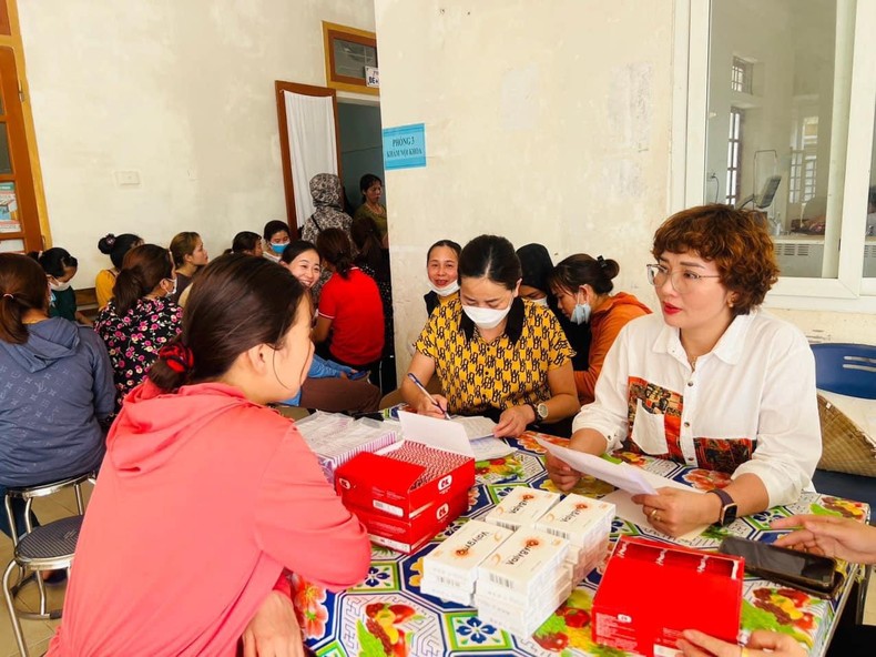 Vietnam erreicht 100 Millionen Einwohner: 3 Chancen für eine schnelle Entwicklung! Foto 2
