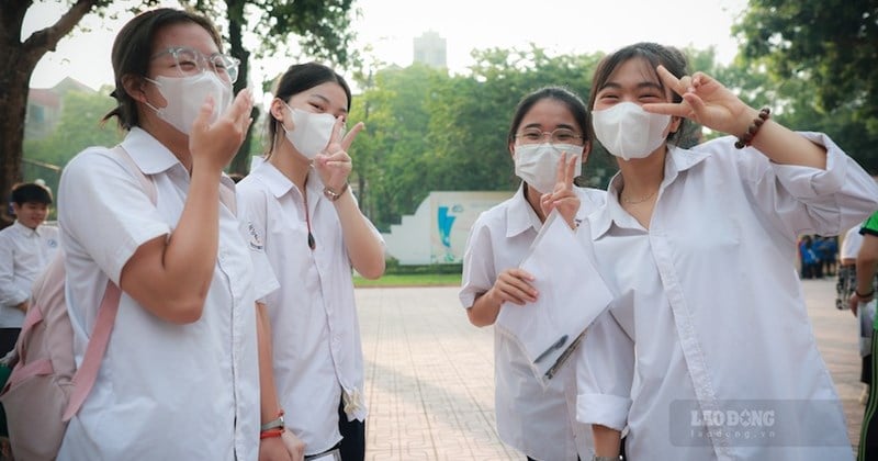 Puntuaciones de referencia de décimo grado en Hanoi y otras provincias