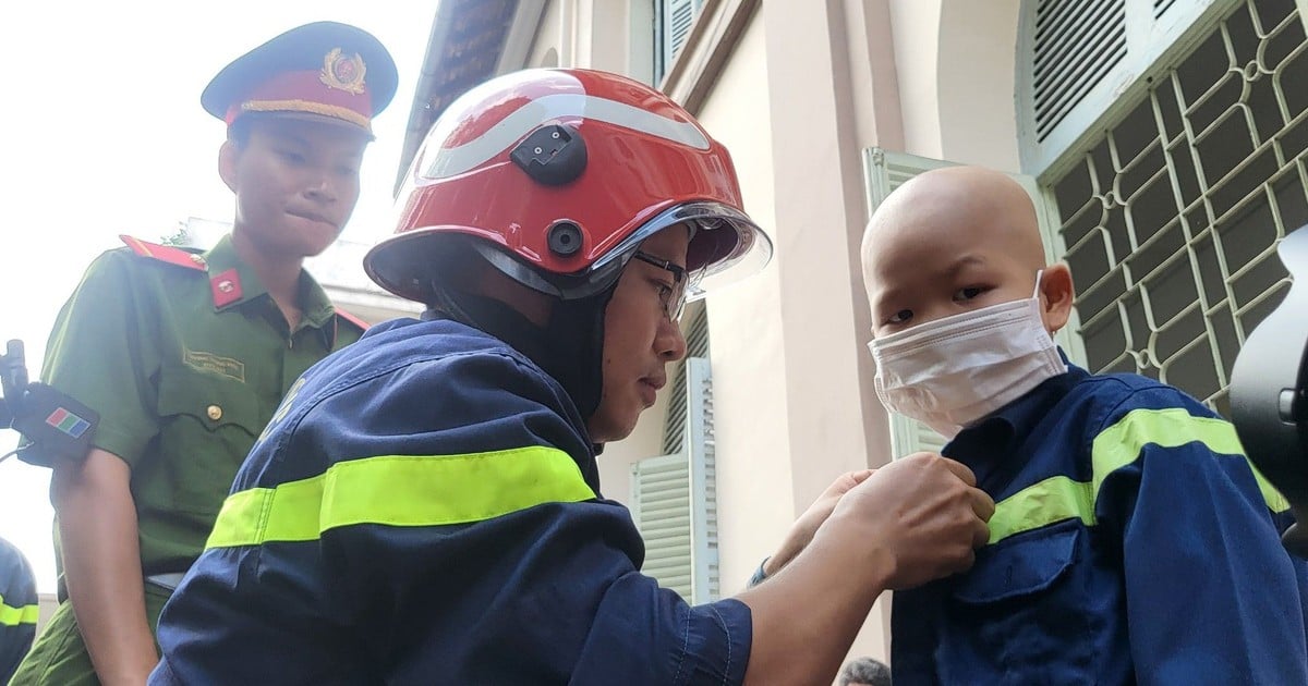 30 police officers help boy with cancer fulfill his dream of becoming a firefighter