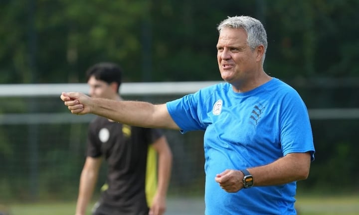 El entrenador Albert Capellas confía en que puede superar al equipo vietnamita y ayudar a Filipinas a ganar el partido de mañana (18 de diciembre).