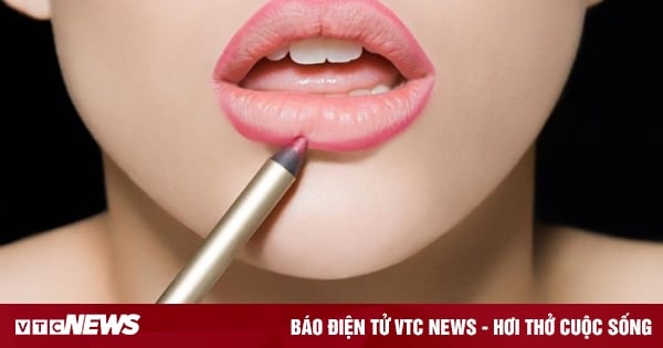 Cómo delinear los labios para duplicar el encanto