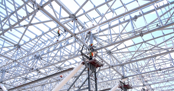 Le terminal T3 de Tan Son Nhat est vert, de l'architecture au paysage