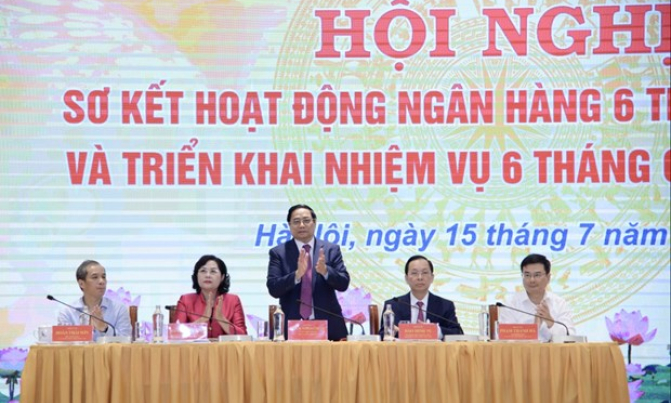 Ngân hàng 6 tháng đầu năm: Lãi vay đã giảm tới 3%/năm