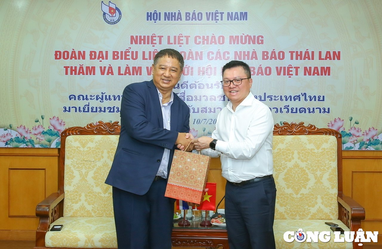 Zusammenarbeit zur Entwicklung und Verbesserung des Images der beiden Länder Vietnam und Thailand Bild 4