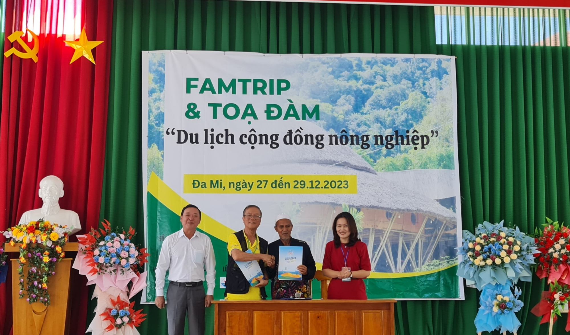 tap chi du lich tphcm ra mat cau lac bo du lich cong dong nong thon viet nam hinh 1