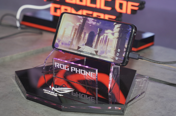 L'Asus ROG Phone 7 est officiellement mis en vente en avant-première sur la photo 3 de la boutique FPT