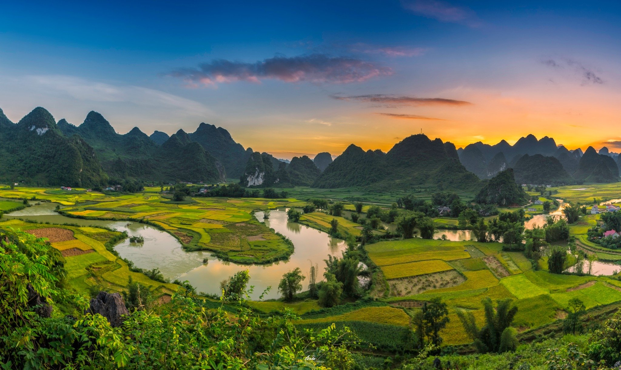 The beauty of Quay Son river captivates people's hearts