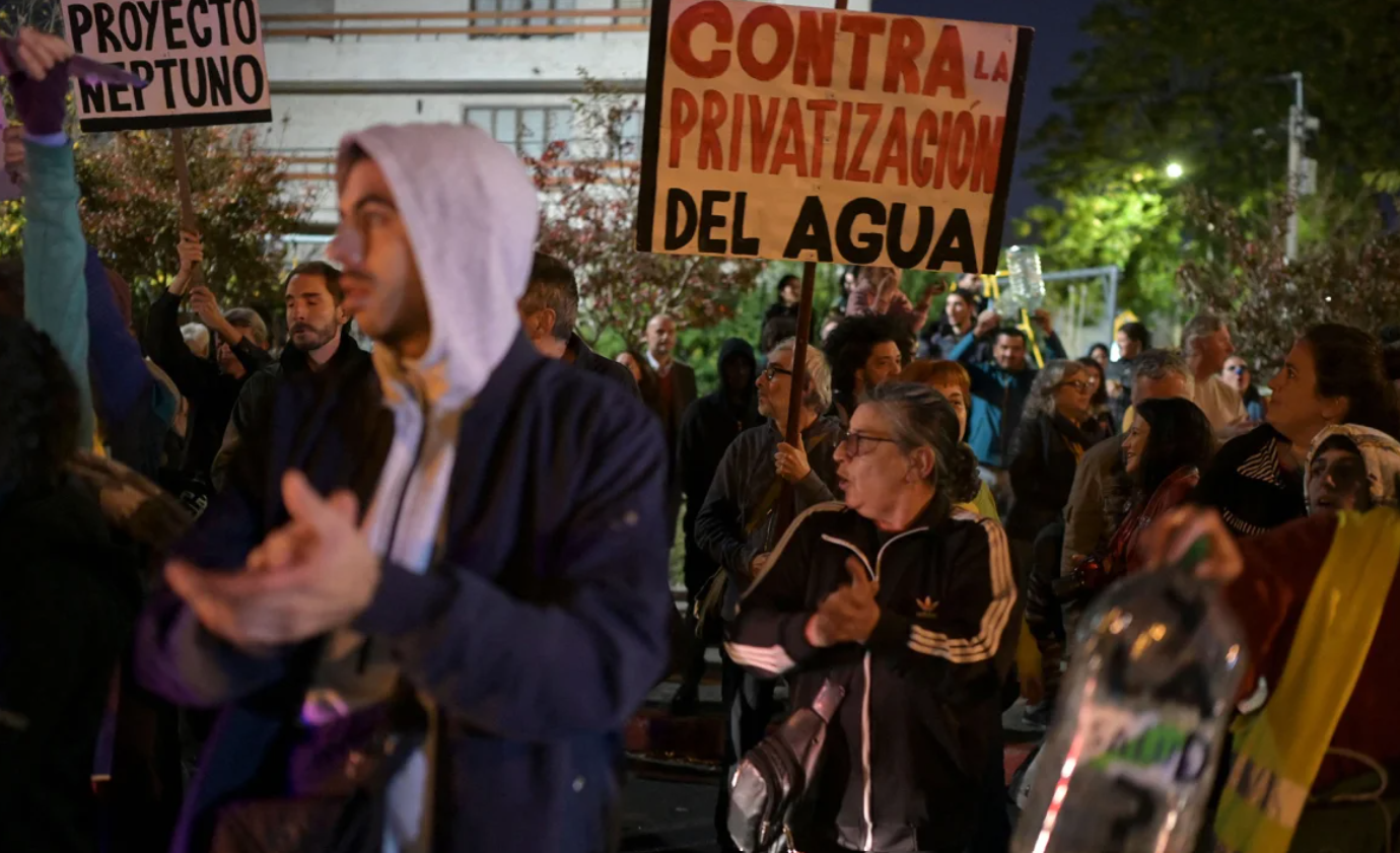 Vì hạn hán, Uruguay trộn nước mặn với nước ngọt để duy trì nguồn cung - Ảnh 2.