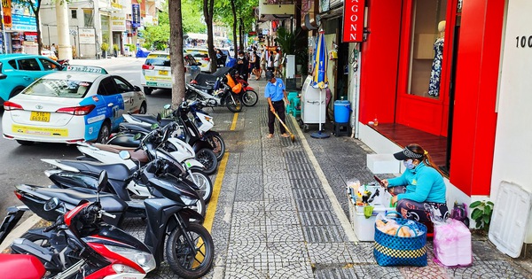 Ho Chi Minh City after 2 months of temporary road and sidewalk fee collection: Many positive changes