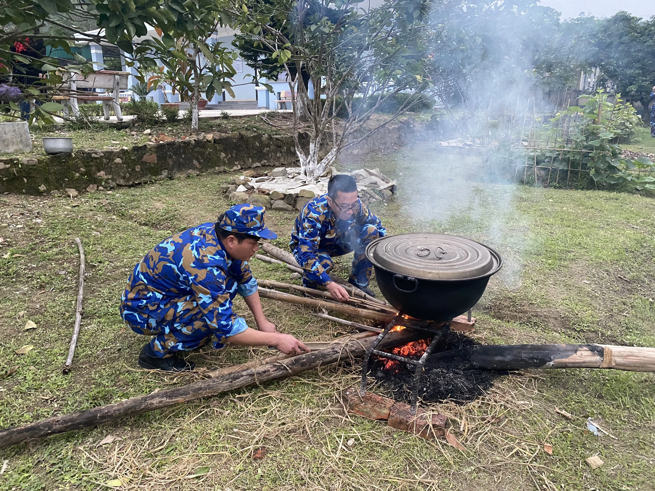 Đón Tết trên cánh sóng, đỉnh sơn- Ảnh 5.