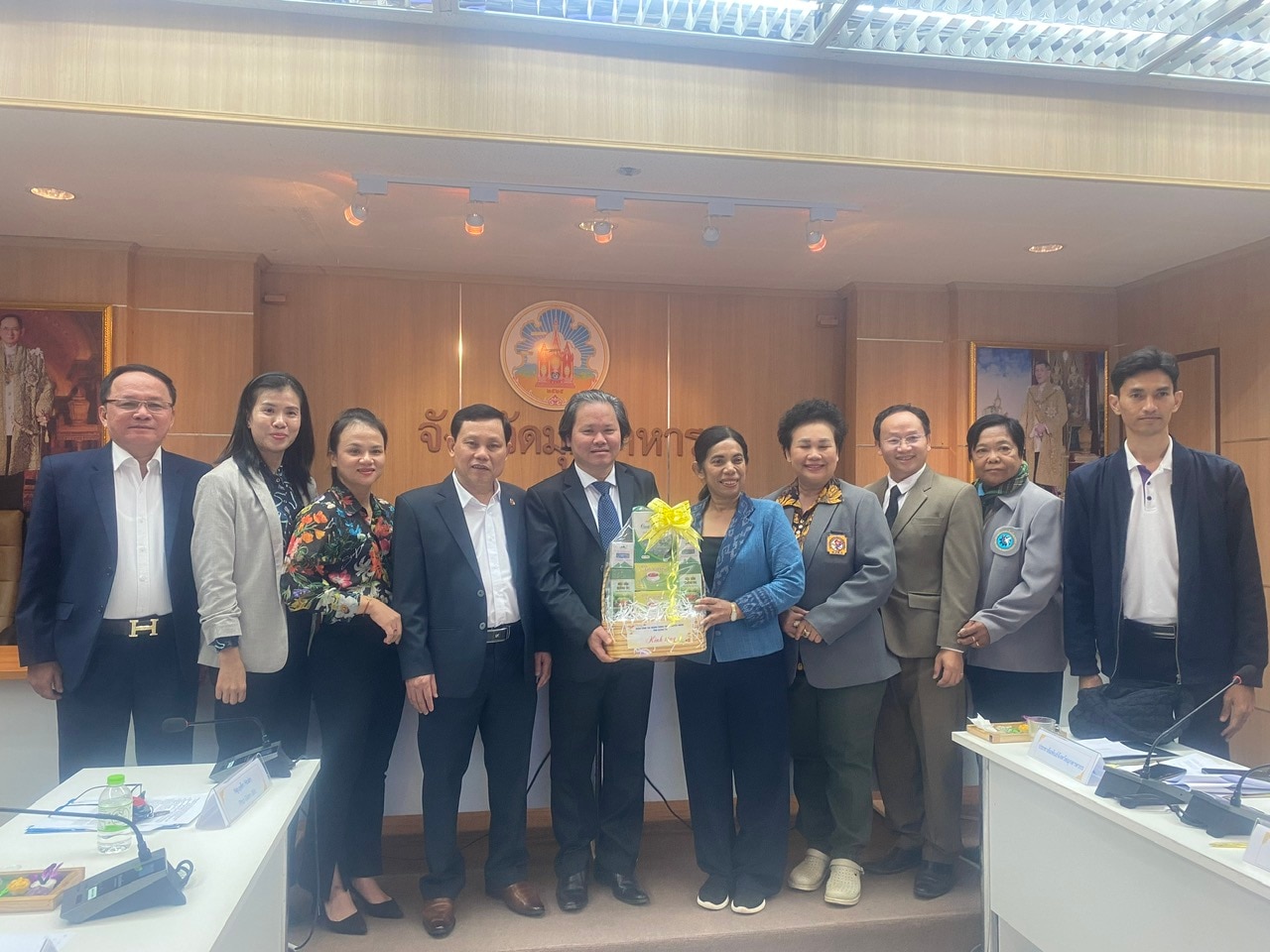 Firma de un acuerdo de cooperación mediática entre agencias de prensa de las provincias de Quang Tri y Mukdahan