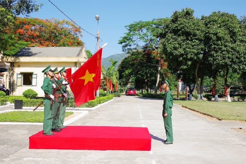 កងវរសេនាតូចហ្វឹកហ្វឺន និងចល័តឆ្មាំព្រំដែនខេត្ត ស្បថចូលបម្រើទាហានថ្មីនៅឆ្នាំ២០២៣