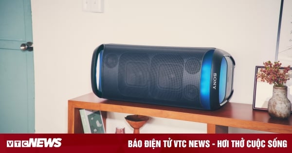 Une enceinte multifonction au prix de près de 15 millions de VND fabriquée à partir de plastique recyclé