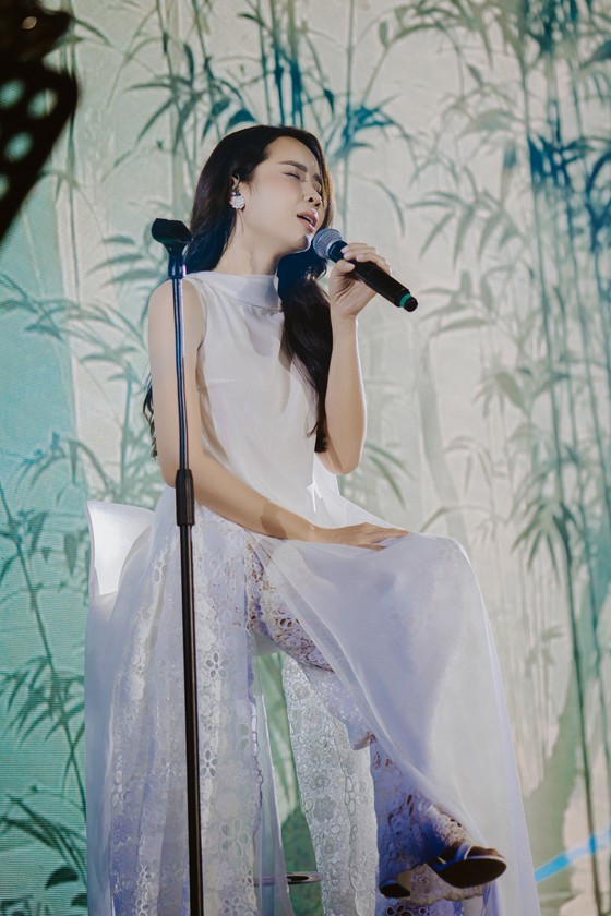 Luu Huong Giang announces E.P, new self-composed song photo 2