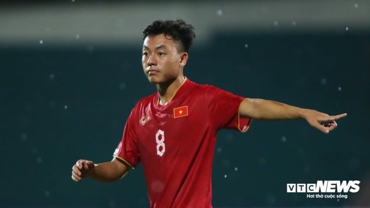 Nguyen Thai Son es el factor más importante en el mediocampo de Vietnam Sub-23. (Foto: Minh Anh)