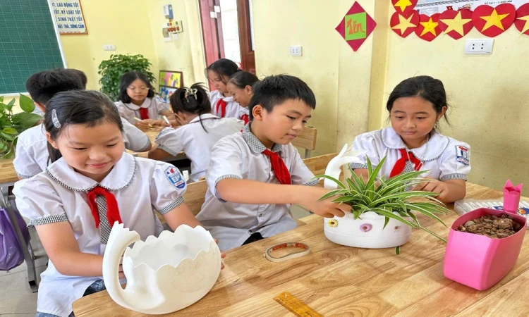 La construcción de una "escuela feliz" en Lang Giang se centra en esta cuestión