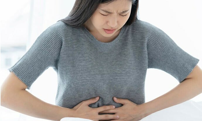 Triệu chứng cảnh báo polyp đại tràng