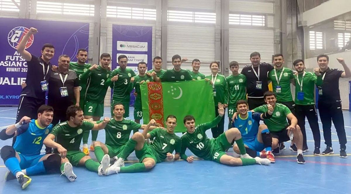 Diễn biến bất ngờ tại vòng loại Futsal châu Á 2024, tuyển Việt Nam dễ thở - Ảnh 1.