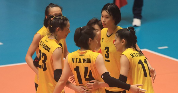 L'équipe féminine de volley-ball du Vietnam a battu l'Ouzbékistan lors d'un tournoi asiatique