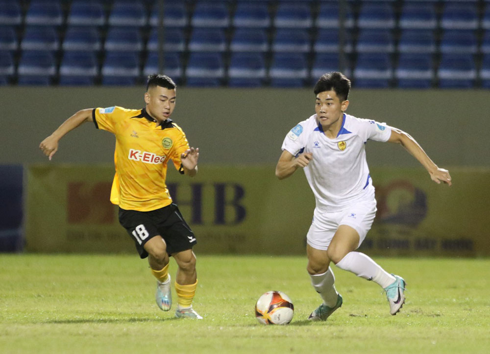 Lịch thi đấu V-League hôm nay (2.12): Sao trẻ đội tuyển Việt Nam khẳng định đẳng cấp? - Ảnh 1.