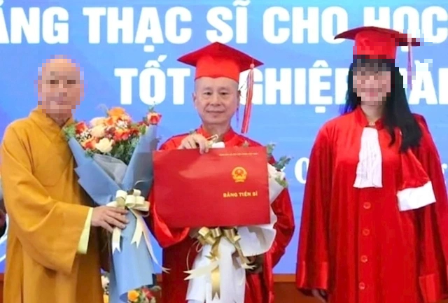 Sẽ hủy kết quả học và thu hồi bằng tiến sĩ của ông Vương Tấn Việt- Ảnh 1.