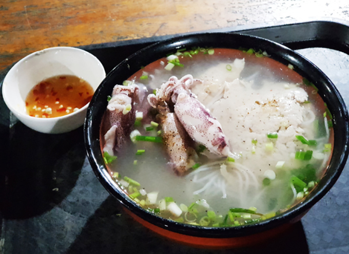 キエンサイ炒め麺。写真：グエン・チ