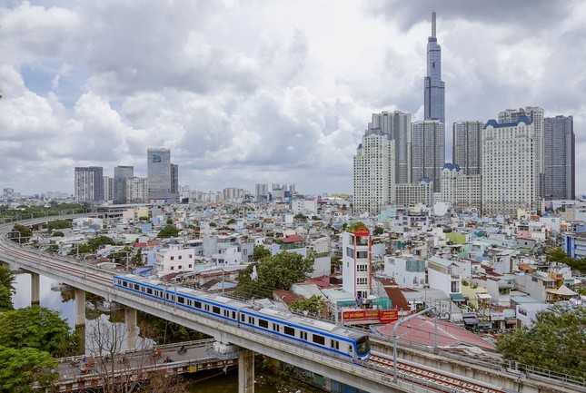 Neue Nachrichten über einen japanischen Bauunternehmer, der einen Investor der Metro HCMC auf 4.000 Milliarden verklagt. Foto 1