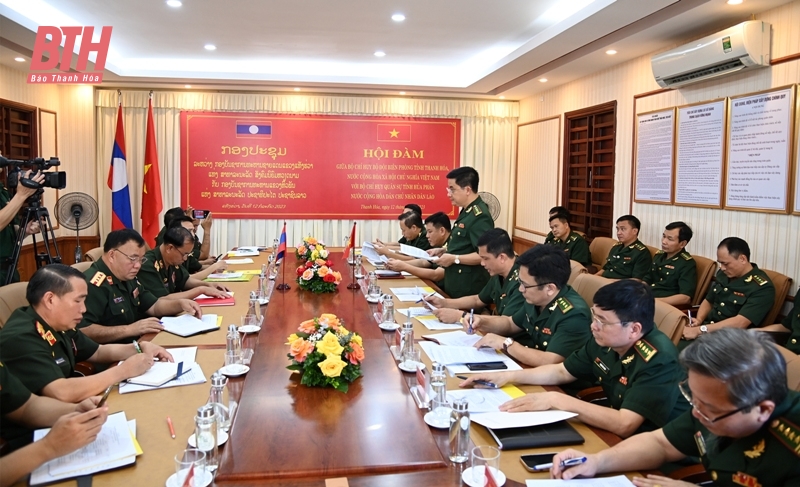 การหารือระหว่างกองบัญชาการชายแดนThanh Hoa และกองบัญชาการทหารจังหวัด Hua Phan (ลาว)