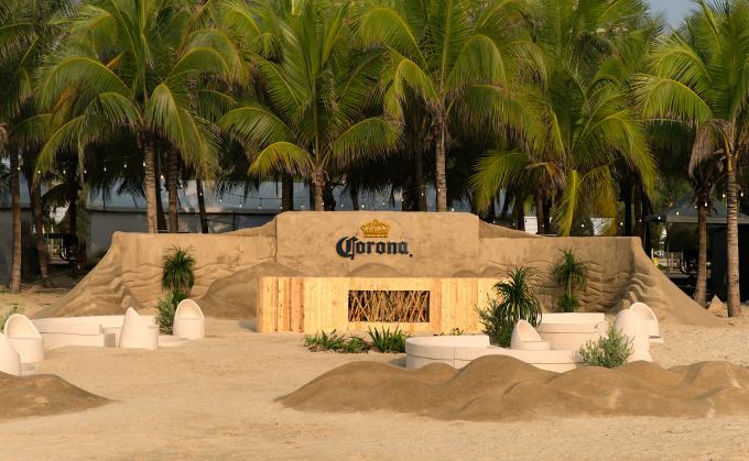 Corona Bar ใน My Khe ในช่วงวันหยุดที่ผ่านมา ภาพ: ชื่อของช่างภาพได้รับการเปิดเผย