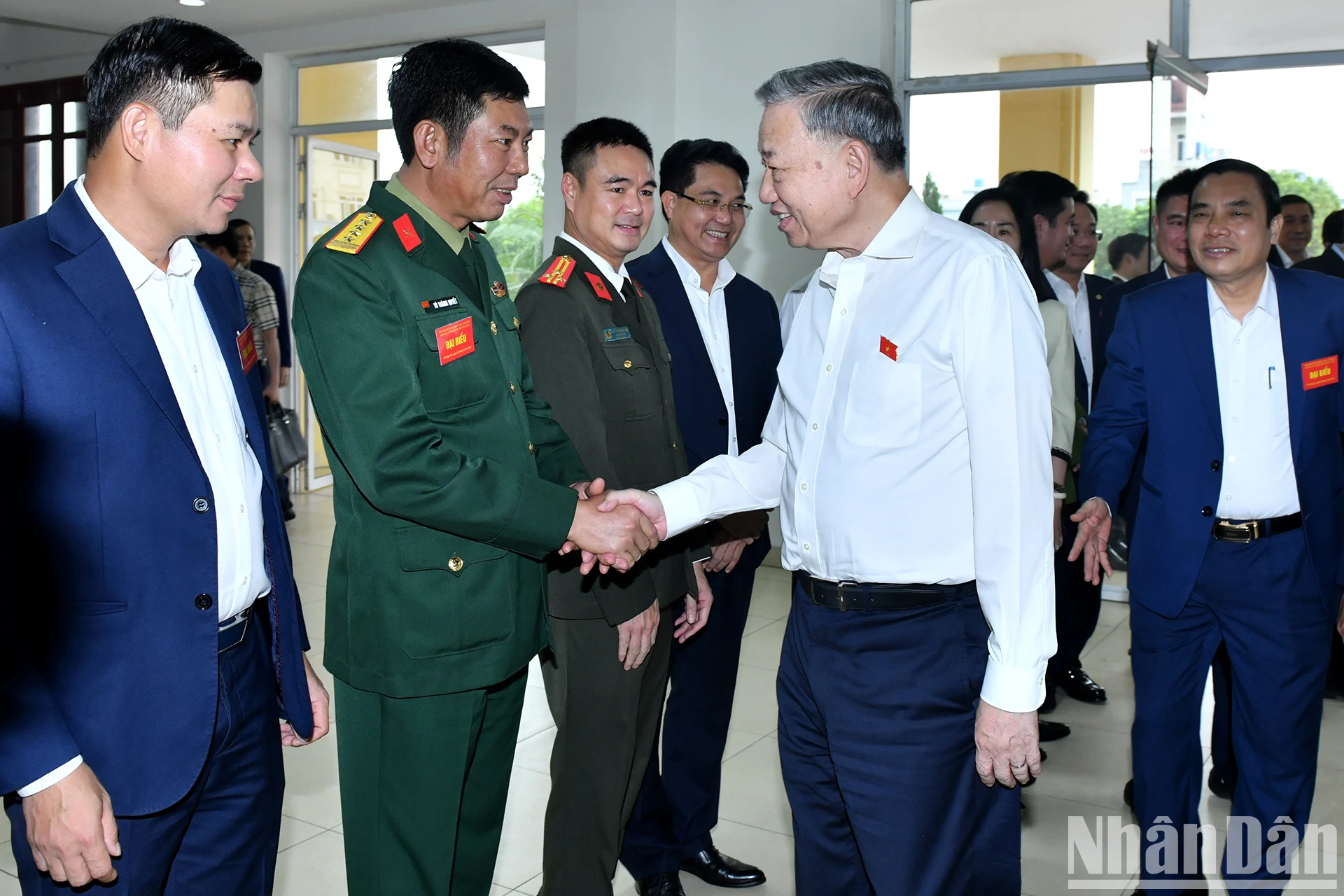 [Photo] General Secretary To Lam meets voters in Hung Yen province photo 2