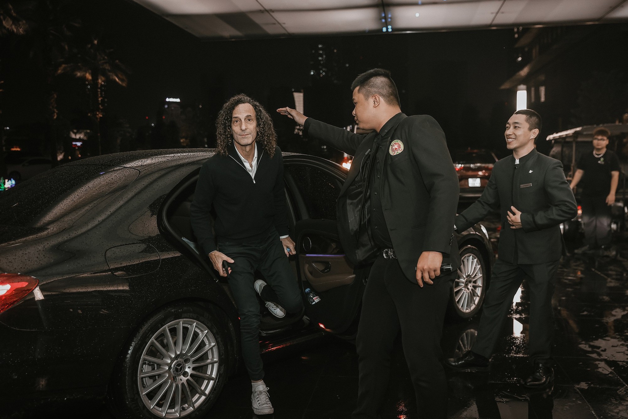 Kenny G đã tới Hà Nội, sẵn sàng cho buổi biểu diễn đỉnh cao - Ảnh 5.